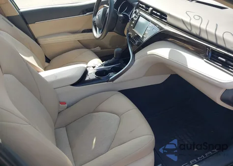 2020 Toyota Camry Le Awd из США, поврежденный, VIN 4T1L11BK4LU015270